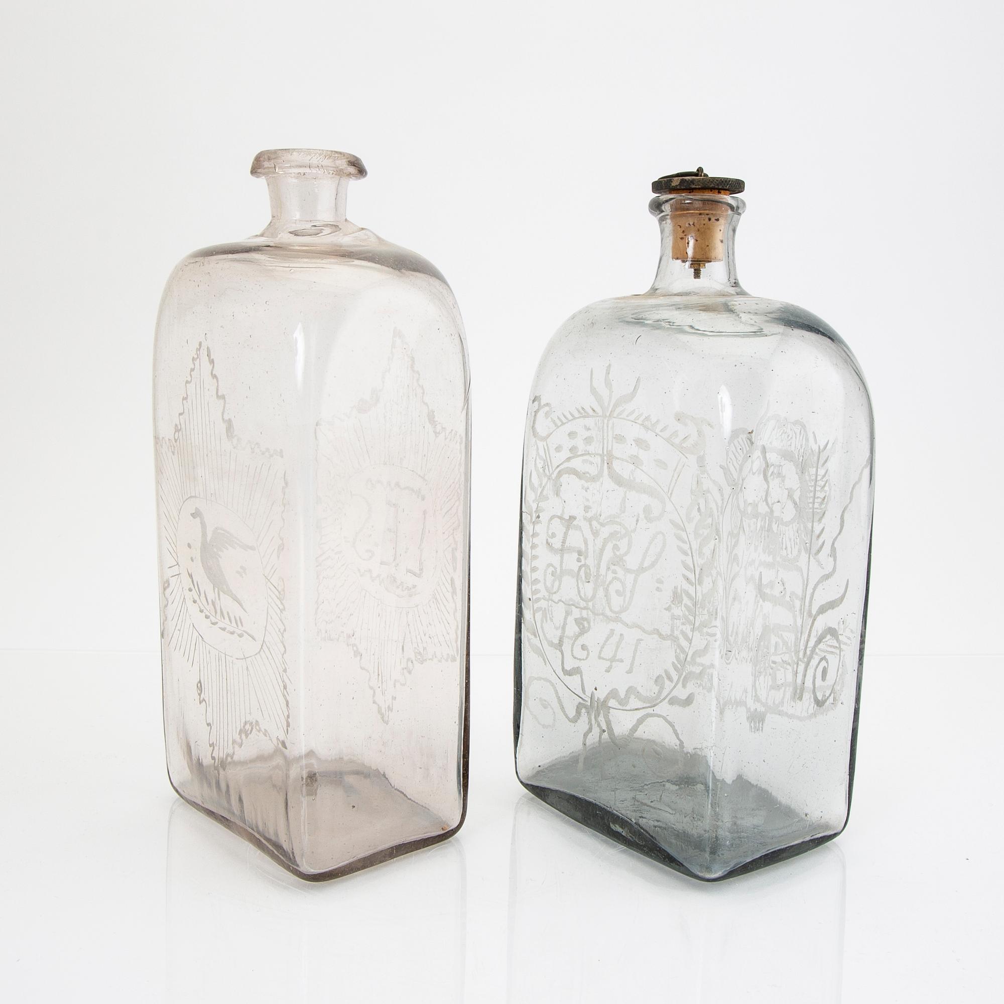 Karaffer 4 st 18/1900-tal.