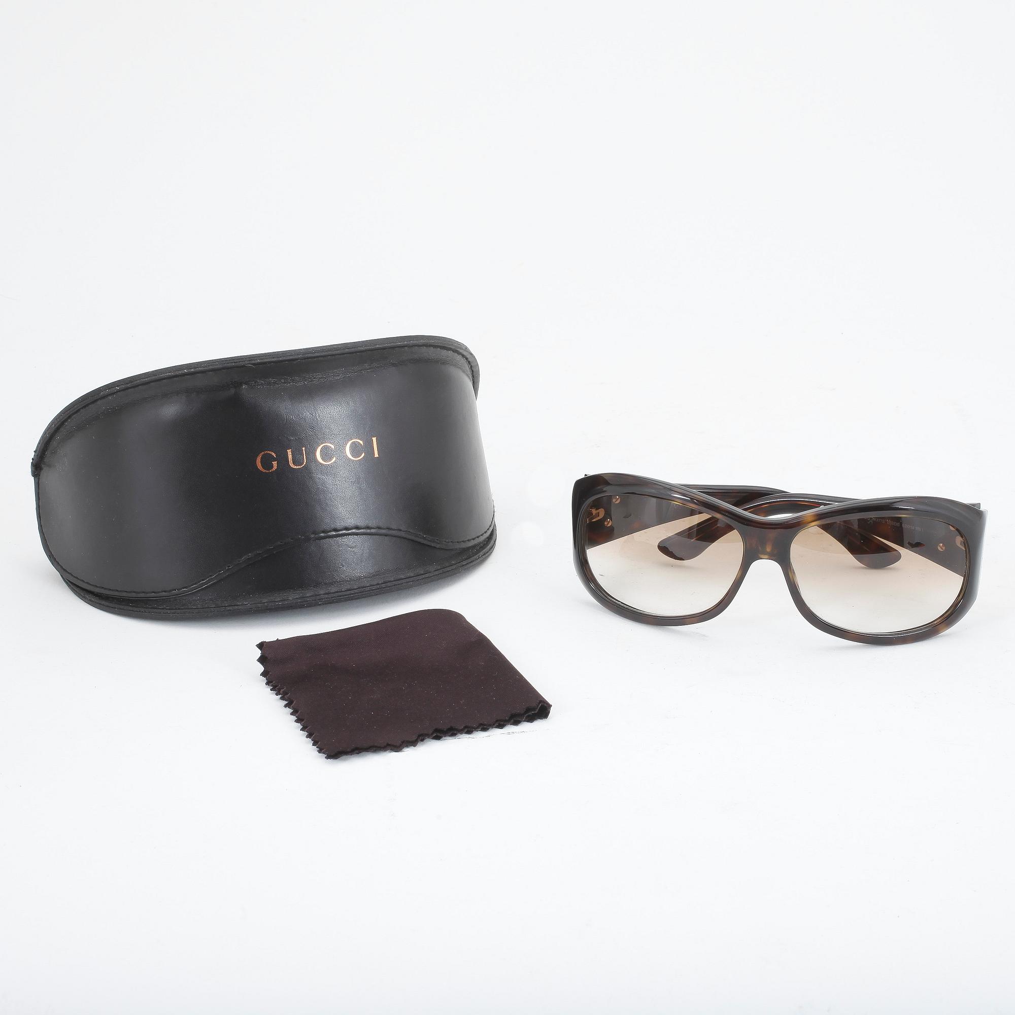 SOLGLASÖGON, Gucci, 2000-tal.