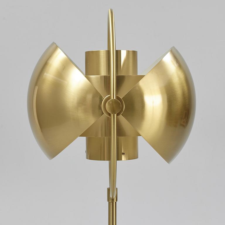 Louis Weisdorf, floor lamp, "Multi-Lite", Gubi, designed by Louis Weisdorf.