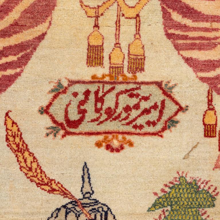 An antique pictoral Tabriz, Northwestern Persia, c. 218 x 148 cm.