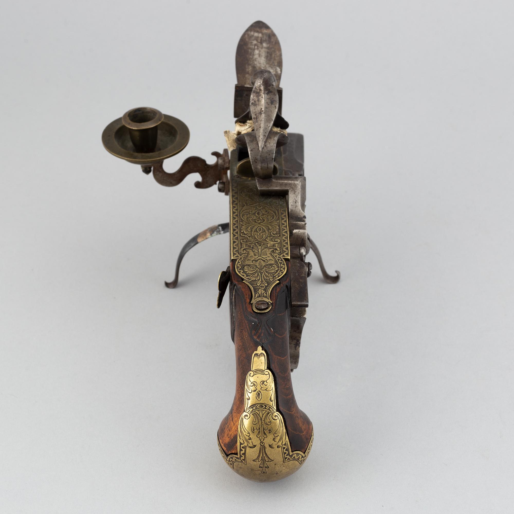 Elddon med flintlåständare, 1700-tal. - Bukowskis
