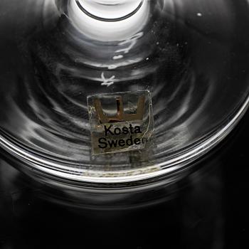 VICKE LINDSTRAND, glasservis 48 dlr, "City", Kosta, signerade 1900-talets andra hälft.