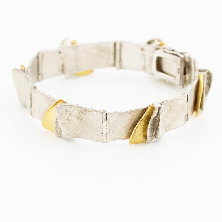 Bracelet silver and gilded silver.