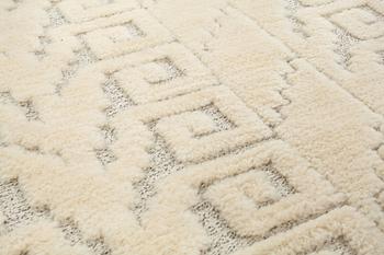 Märta Måås-Fjetterström, A CARPET, "Vita spetsporten", knotted pile in relief, ca 242,5 x 168,5 cm, signed AB MMF.