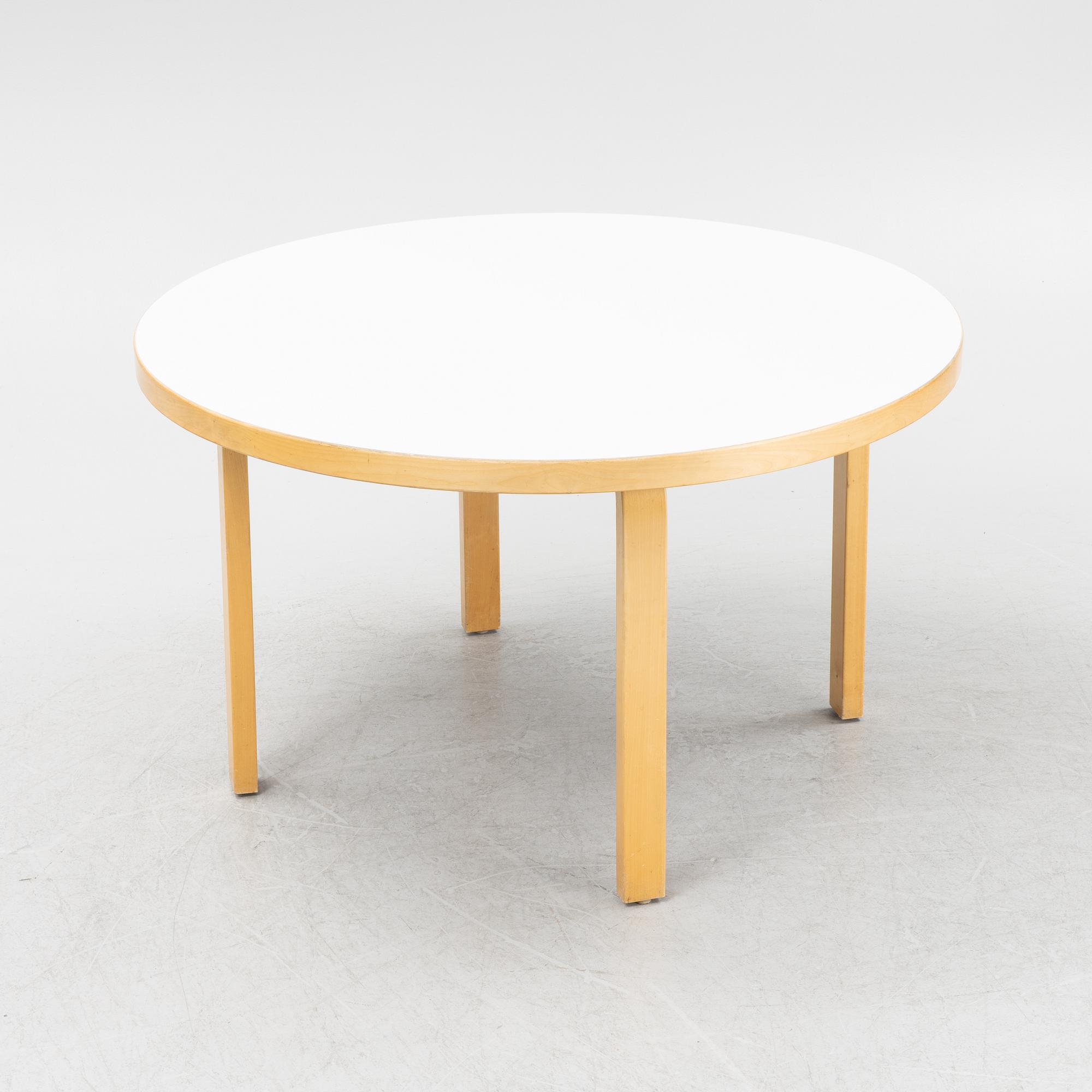 Alvar Aalto, a model 91 dining table, Artek, Finland.