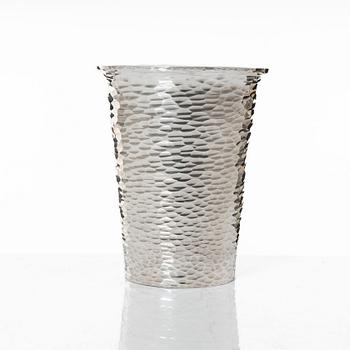 Cup. sterling silver, Roland Lantz Stockholm 1972.