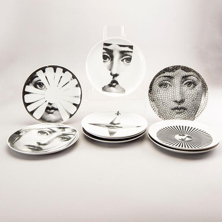 Piero Fornasetti, tallrikar, 14 st,  "Tema E Variazioni", Fornasetti, Italien.