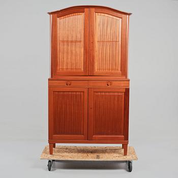 SKÅP, "Herrgården", Carl Malmsten, 1900-talets anda hälft.