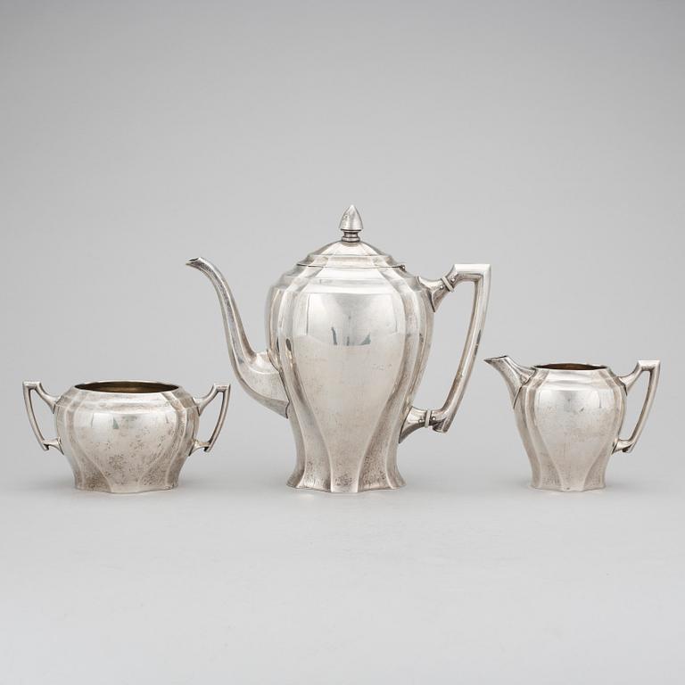 KAFFESERVIS, 3 delar, silver, Carl Fredrik Carlman Stockholm 1912. Total vikt ca 836 g.