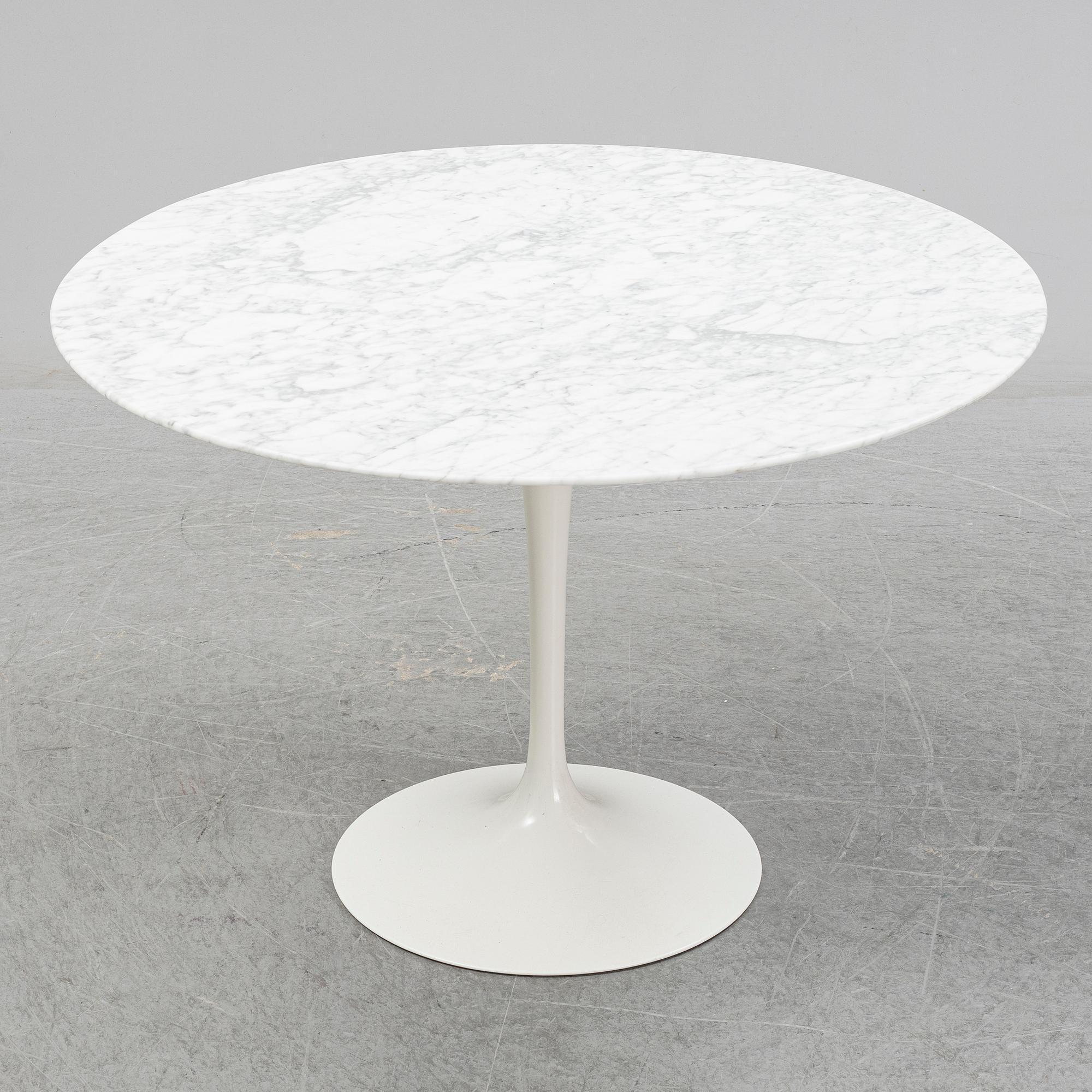 EERO SAARINEN, a marble top 'Tulip' table, Knoll Interational, USA.