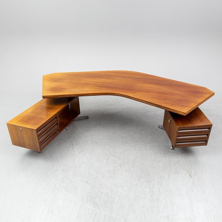 OSVALDO BORSANI, executive desk with armchair, Tecno Italy, 1970's.