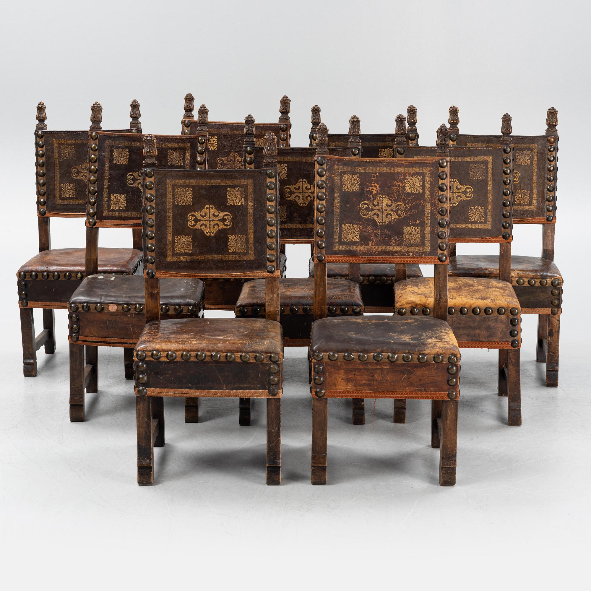 A set of nine beech Baroque style chairs, end of the 19th Century.