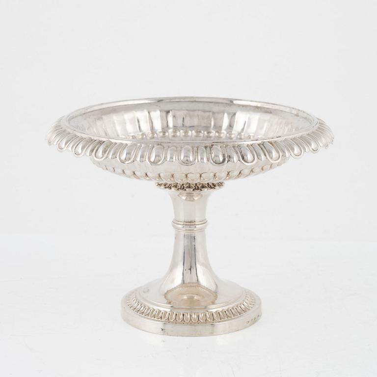 A Swedish Empire silver tazza, mark of Adolf Zethelius, Stockholm, 1833.