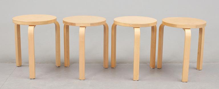 PALLAR, 4 st, modell "60", Alvar Aalto, Artek, formgiven 1933.