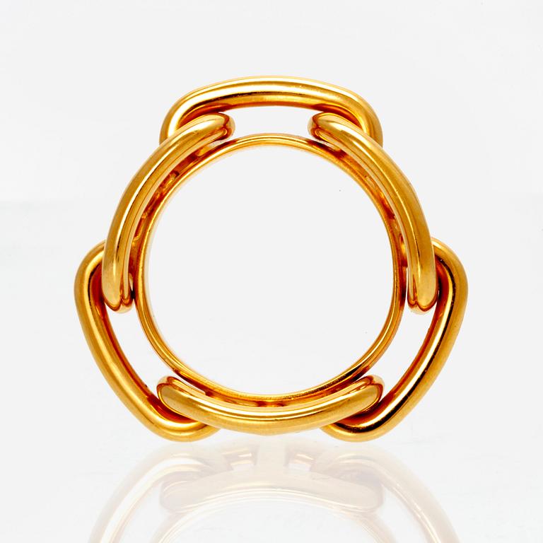 Hermés, a scarf ring.