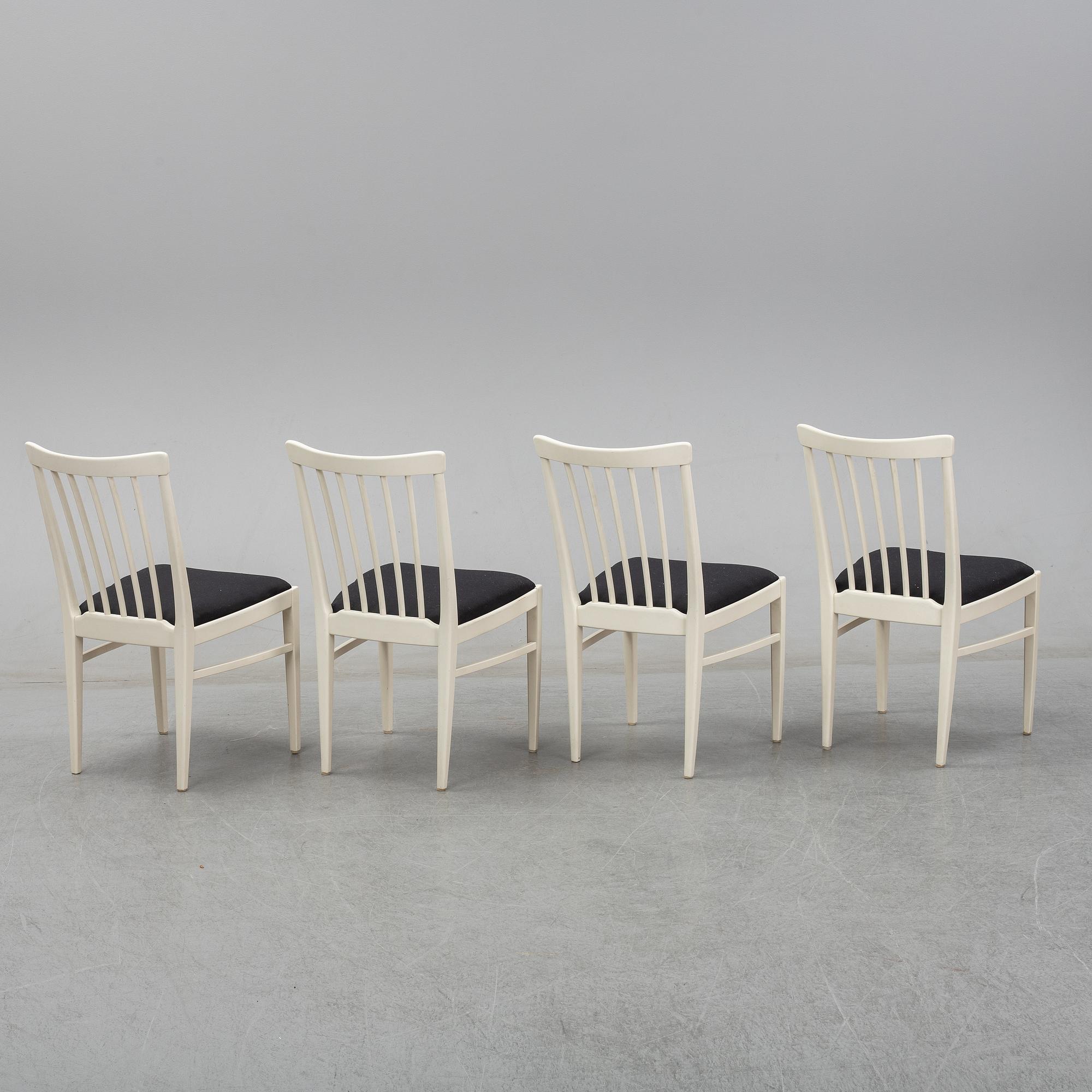 Carl Malmsten, A dining table with four chairs, Bodafors 1960's.