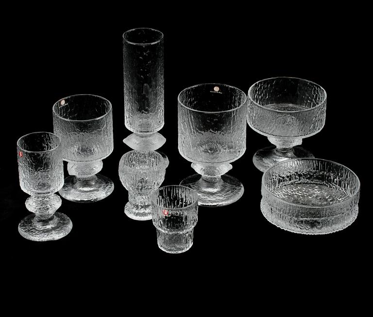 GLASSERVIS, 93 delar, "Senator", Timo Sarpaneva, Iittala, 1900-talets andra hälft.