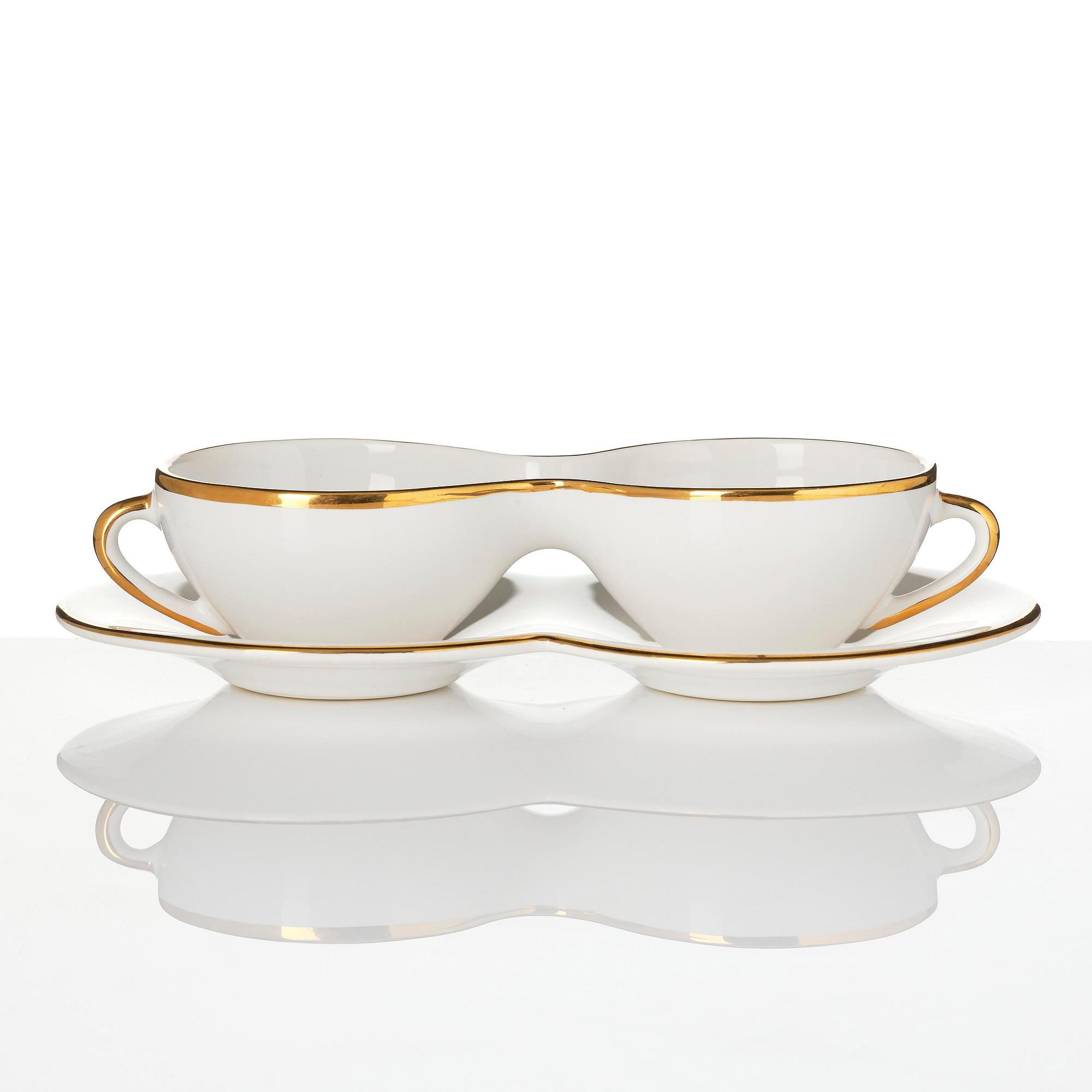 Mona Hatoum, "T42 (gold)".