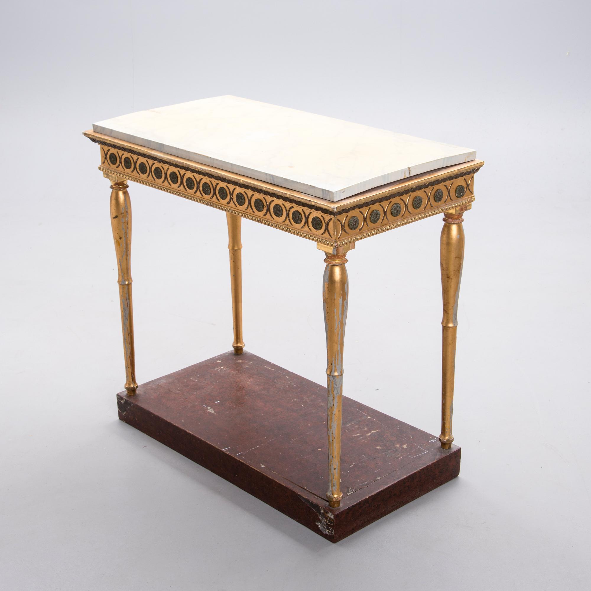 BORD / KONSOLBORD, sengustaviansk stil, sekelskiftet 1800/1900.