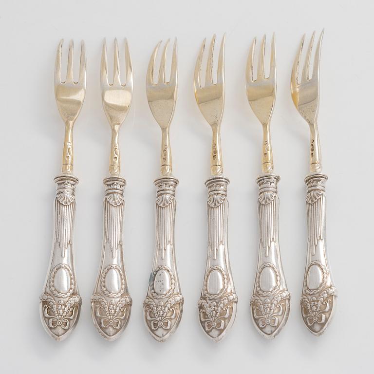 A set of six parcel-gilt forks, maker's mark of Mihail Bogdanov, Saint Petersburg 1892-1912.