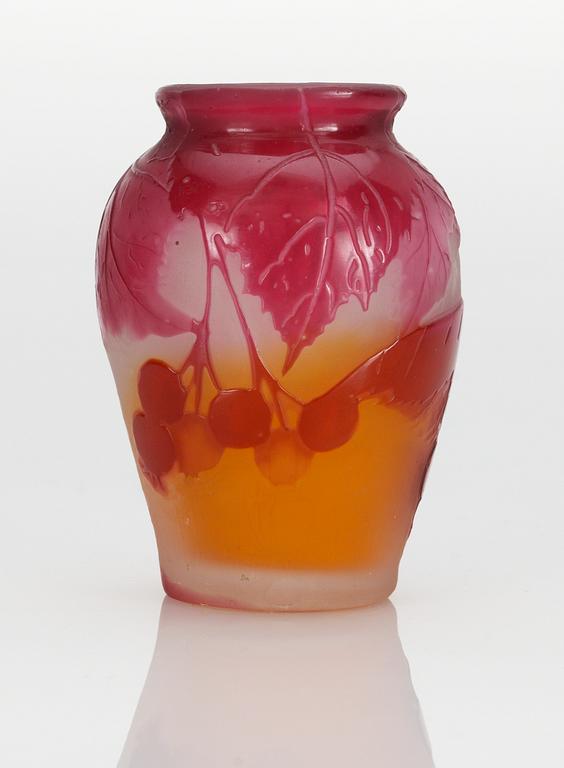 A cameo glass Art Nouveau vase by Emile Gallé, Nancy, France.