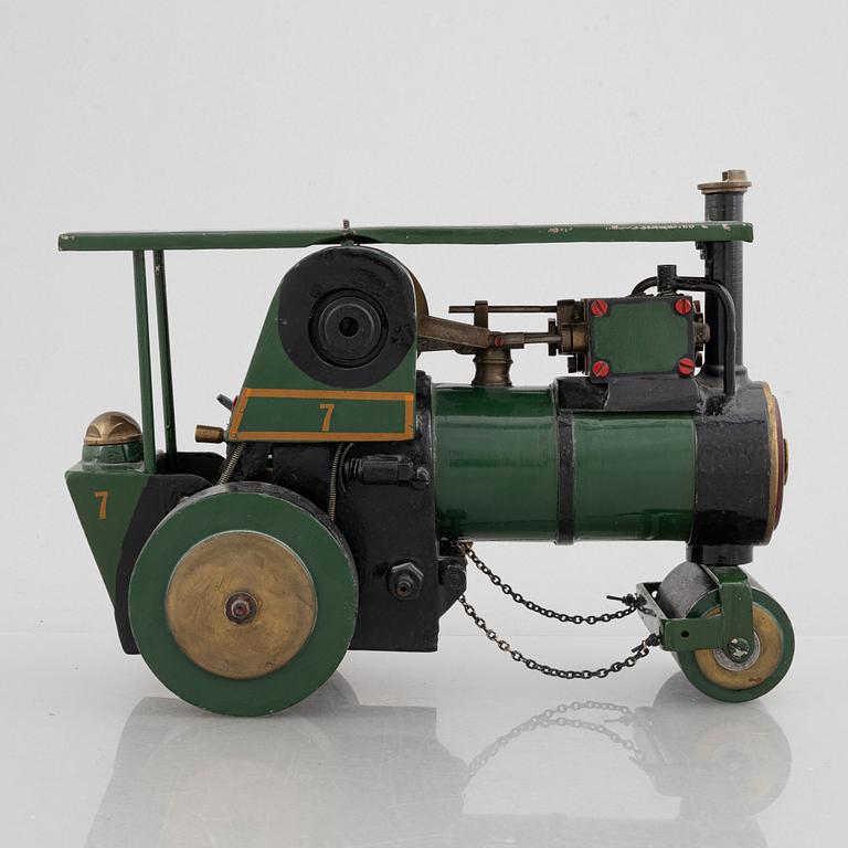 Steam tractor, first half of the 20th century.