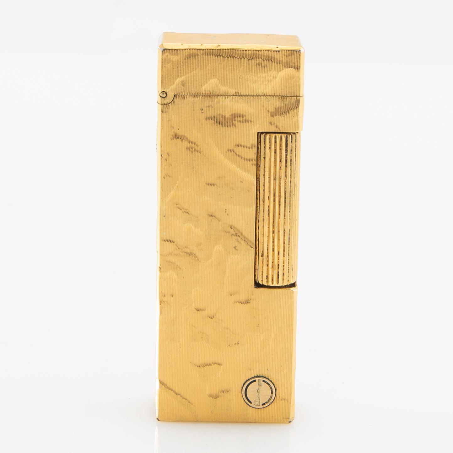Dunhill lighter.