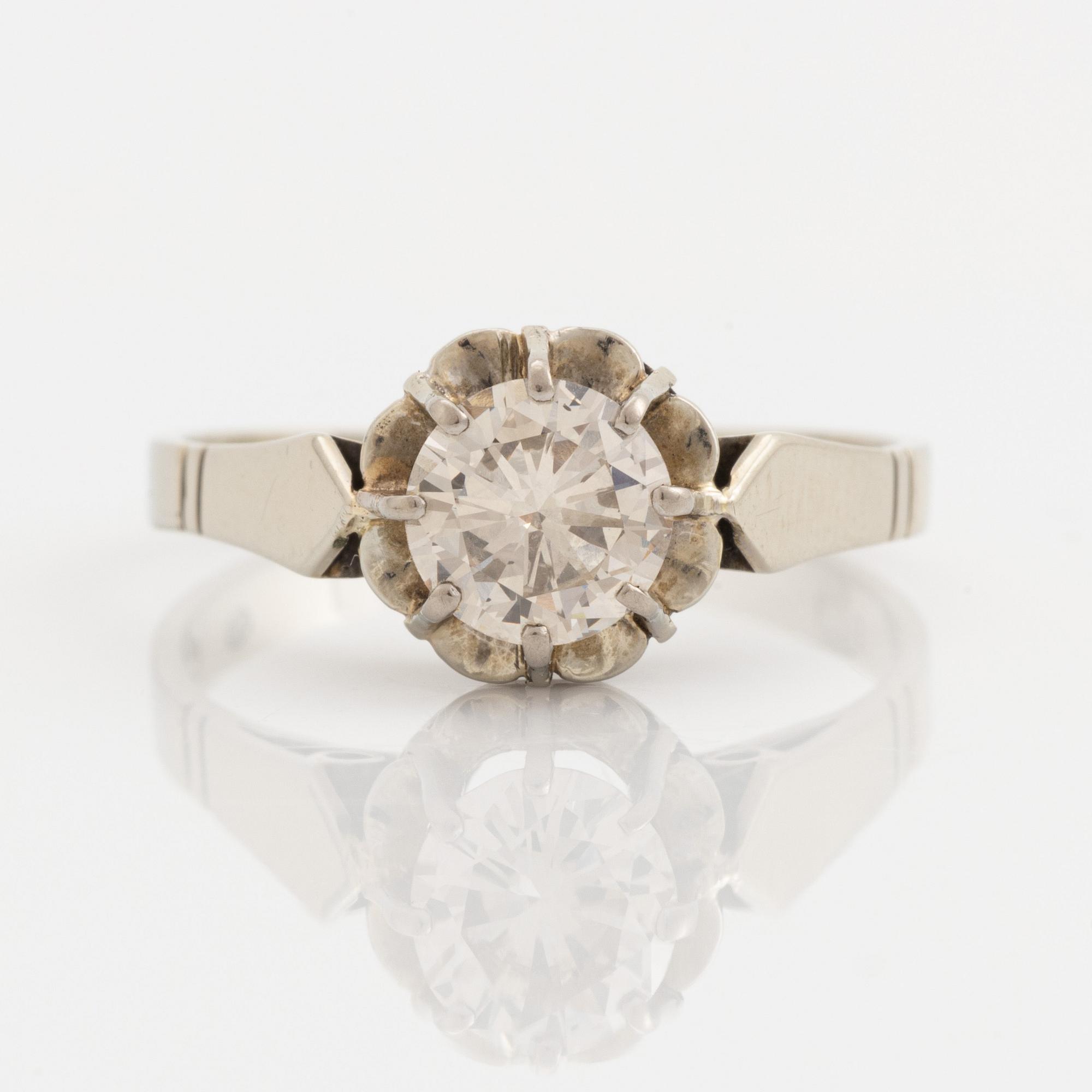 Brilliant cut diamond ring 0,75 ct.
