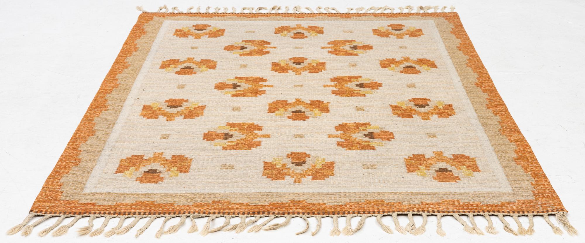 Ingegerd Silow, a flat weave rug, signed, c. 200 x 137 cm.