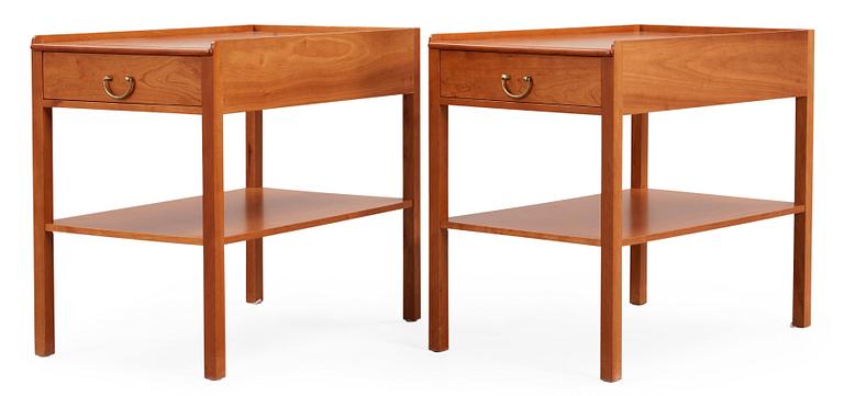 A pair of Josef Frank mahogany bedside tables, Svenskt Tenn, model 914.