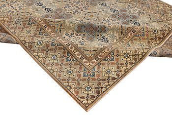 A carpet, Kashan, ca 367 x 273 cm.