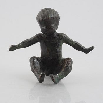 Eva Berggren, A seated boy.