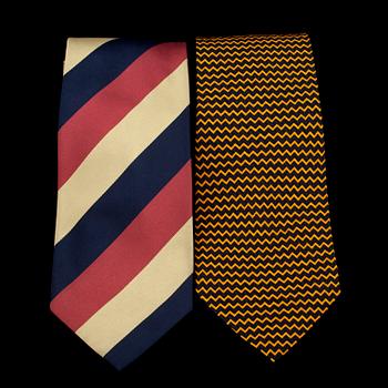 SOLMIOITA, 2 kappaletta, Pierre Balmain sekä Yves Saint Laurent.