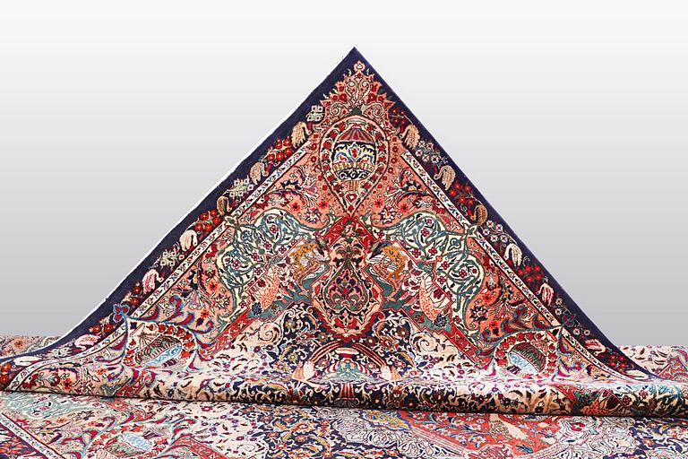 Matta, Kashmar, signerad, ca 406 x 298 cm.