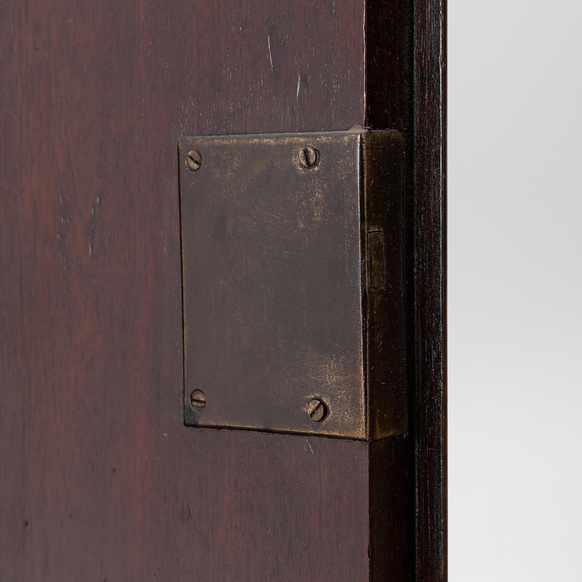 Longcase clock, Jonas Barber, Ratclif Cross, London, 18th century.