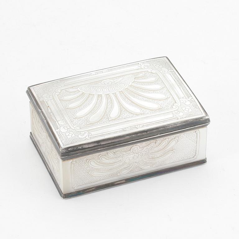 DOSA, silver och pärlemor, sekelskifte 1800/1900.