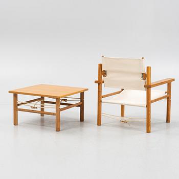 A safari chair with table, Denmark, mid 20th century.