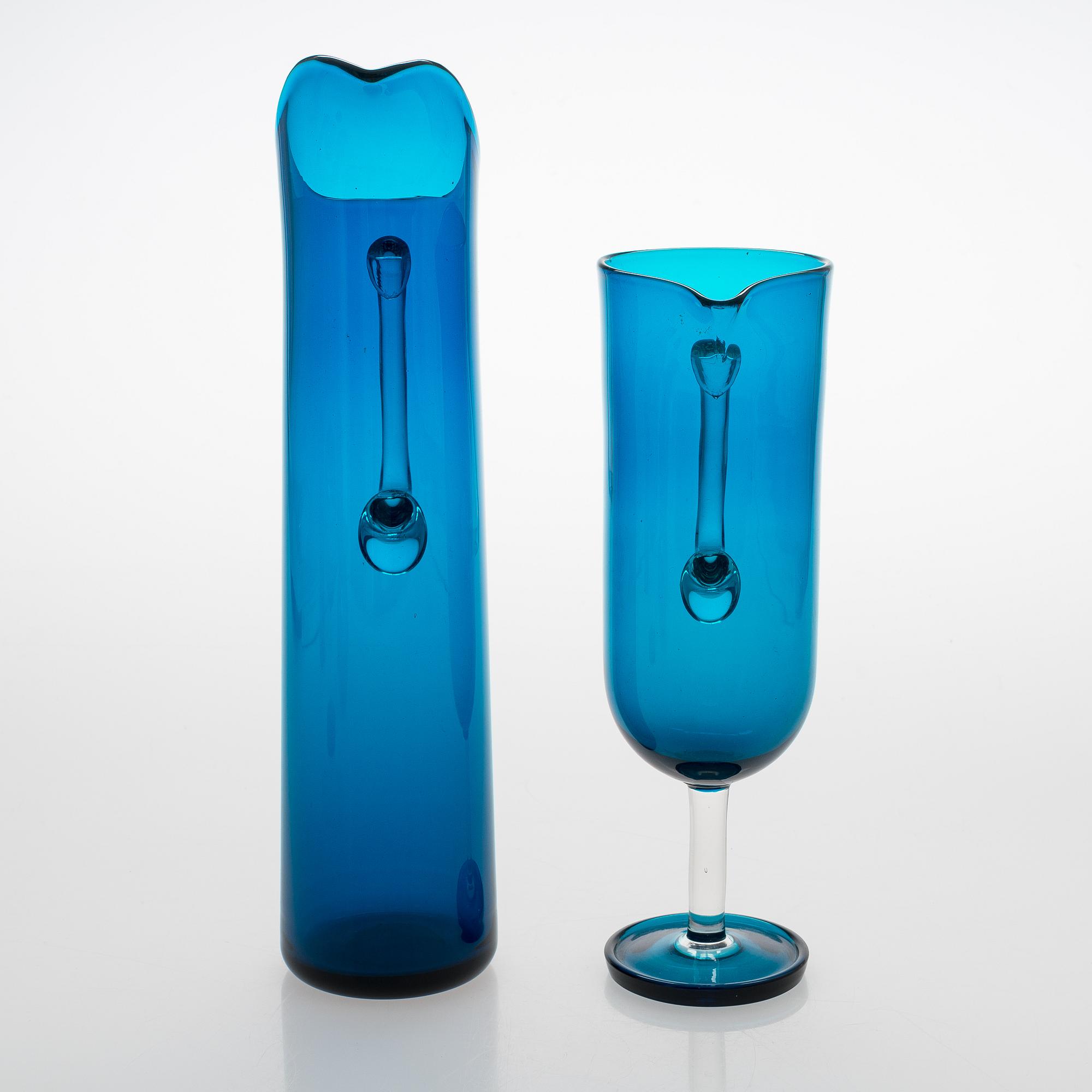 Nanny Still, A set of 23 glass pieces 'Harlekiini', Riihimäen Lasi Oy, 1950-60s.