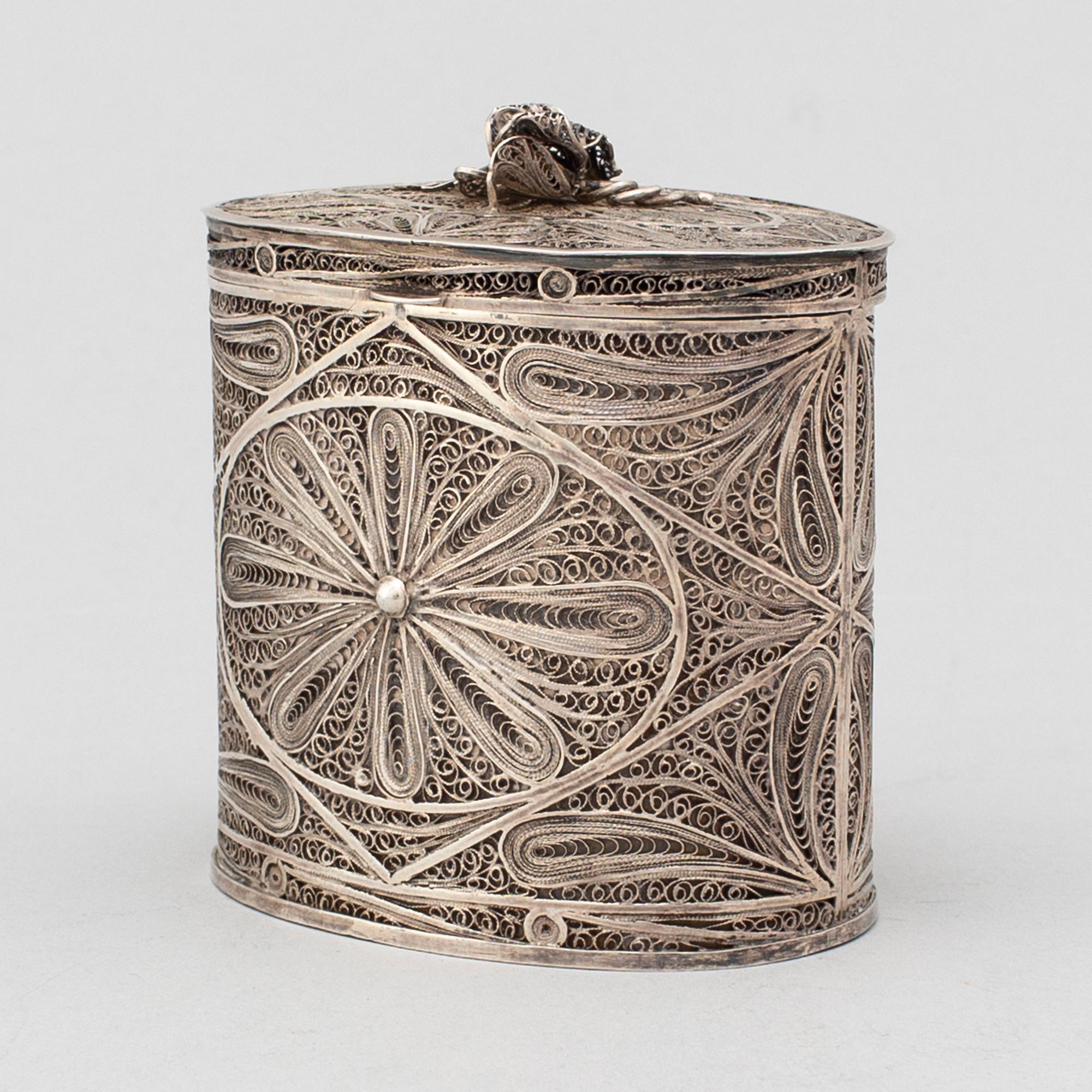 A silver filigree tea caddy, Moscow 10th century.