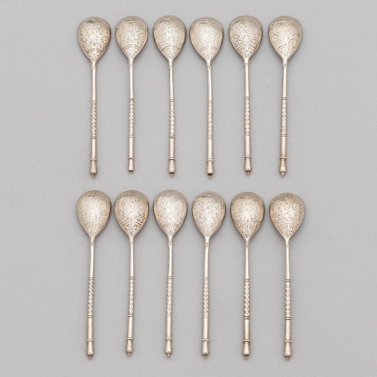 A set of 12 silver teaspoons, maker's mark of Vasily M. Ashmarin, Moscow 1894.