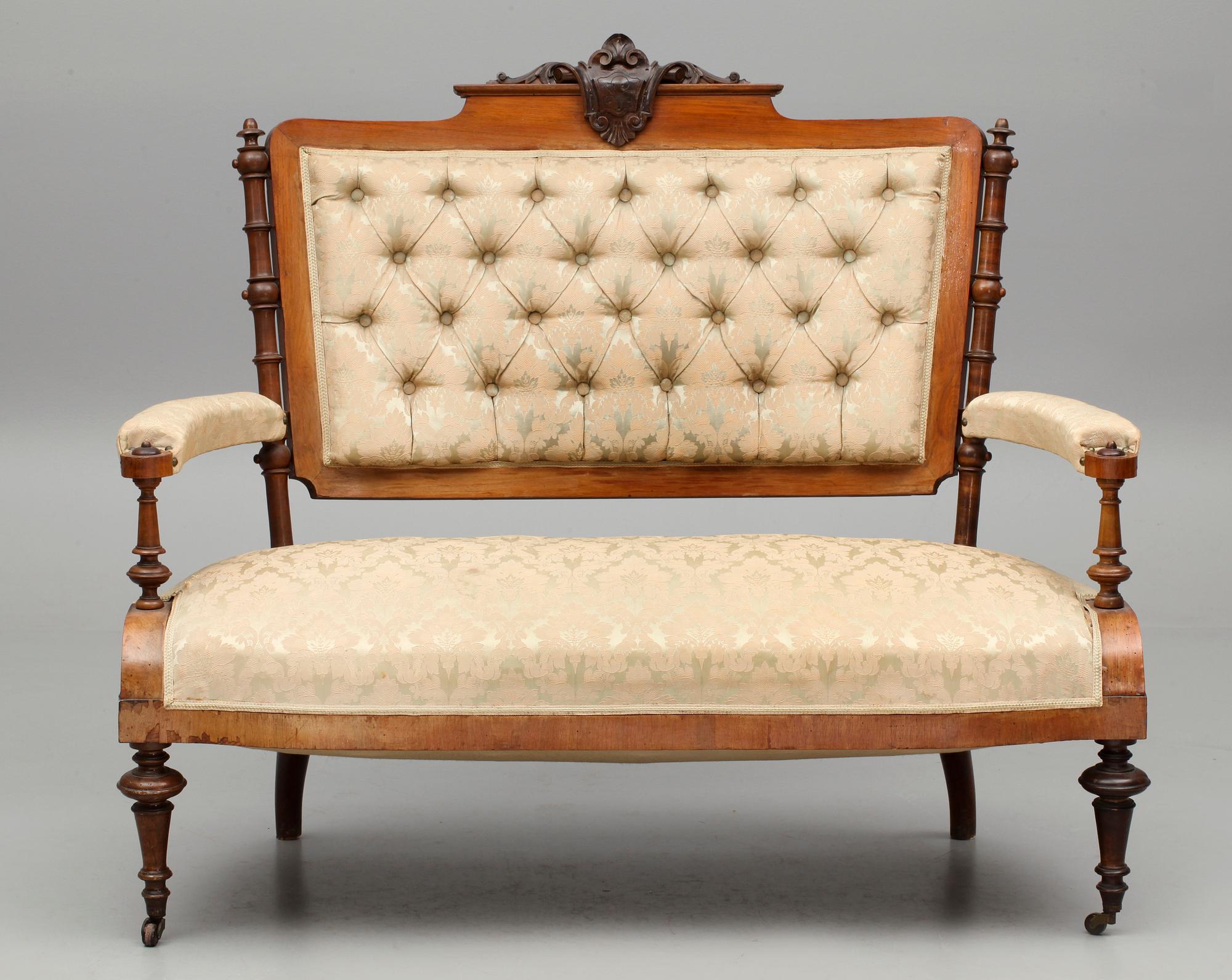 SOFFA, nyrenässans. 1800-talets slut.