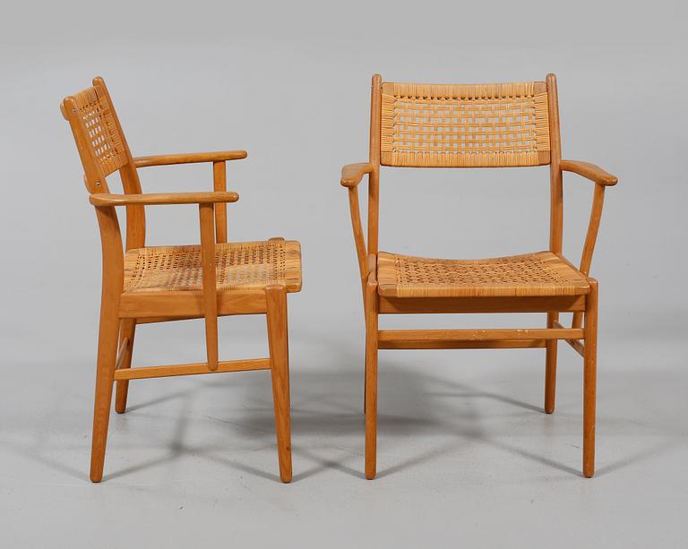 KARMSTOLAR, ett par, 1950-/60-tal.