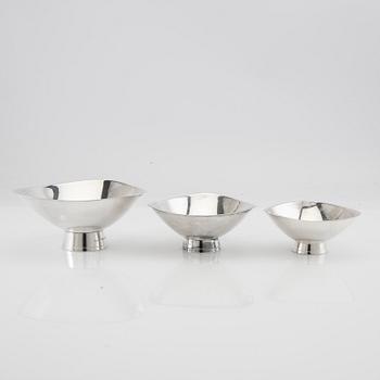 Gustaf Janson bowls, 3 pieces of sterling silver, CG Hallberg, Stockholm, 1950s/60s.
