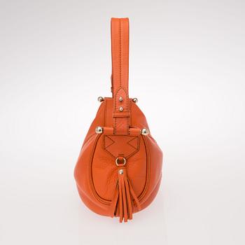 A LANCEL ORANGE LEATHER HOBO BAG.