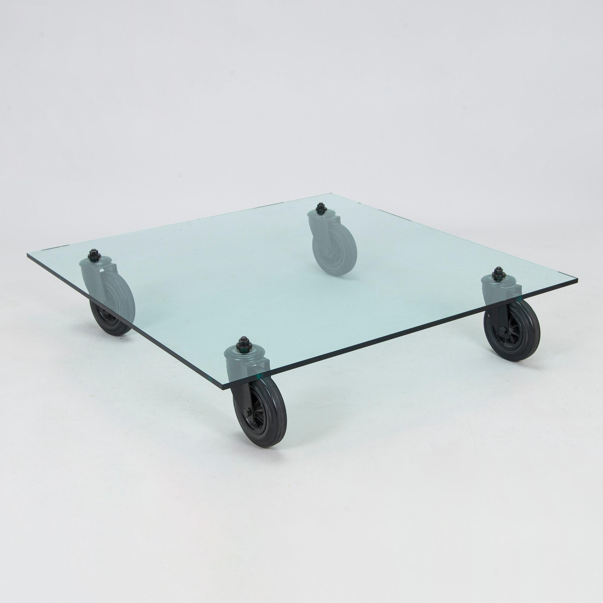 Gae Aulenti, soffbord, "Tavolo con Ruote", Fontana Arte, Italien.