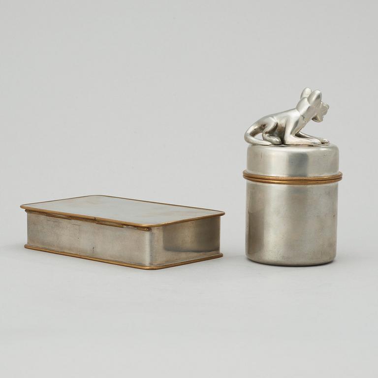 FIRMA SVENSKT TENN, burk och dosa, Stockholm 1952.