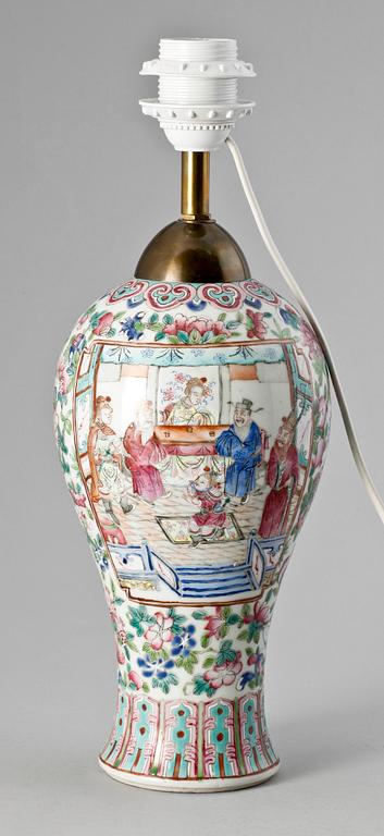 BORDSLAMPA, porslin, Kina 1800-tal.