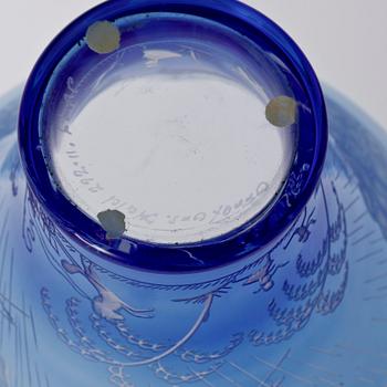 SKÅL, glas. Edward Hald, "Åskväder". Sign "292-11-FC-RP", Orrefors 1970-tal.