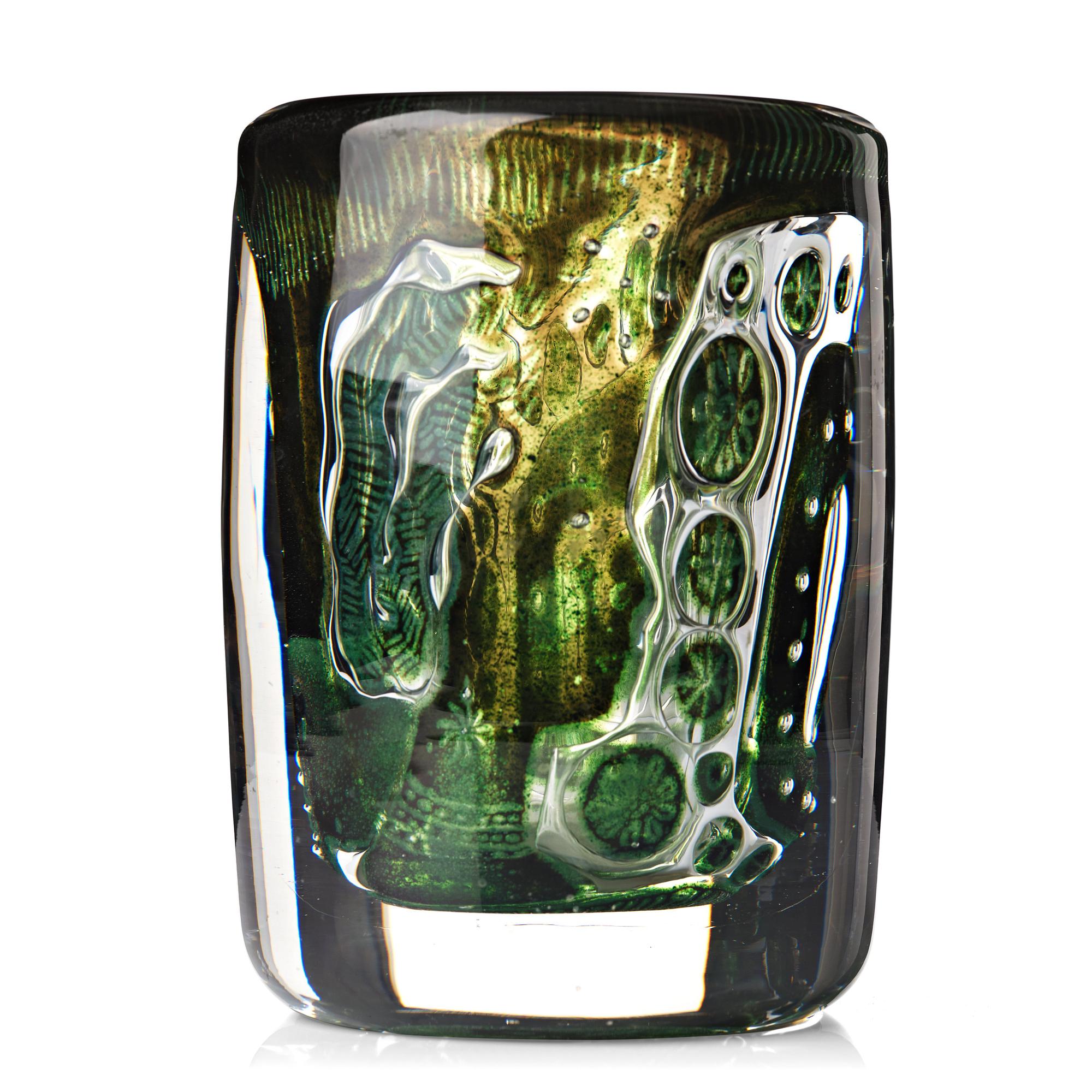Edvin Öhrström, an ariel vase, Orrefors, Sweden 1955.