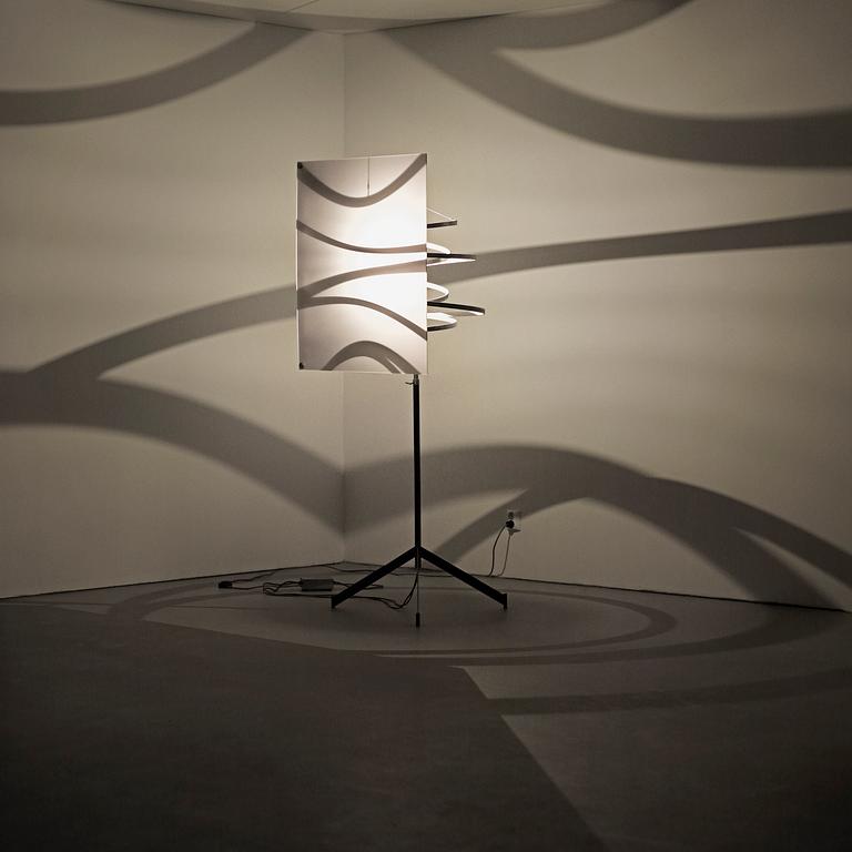 Olafur Eliasson, "Shadow lamp".